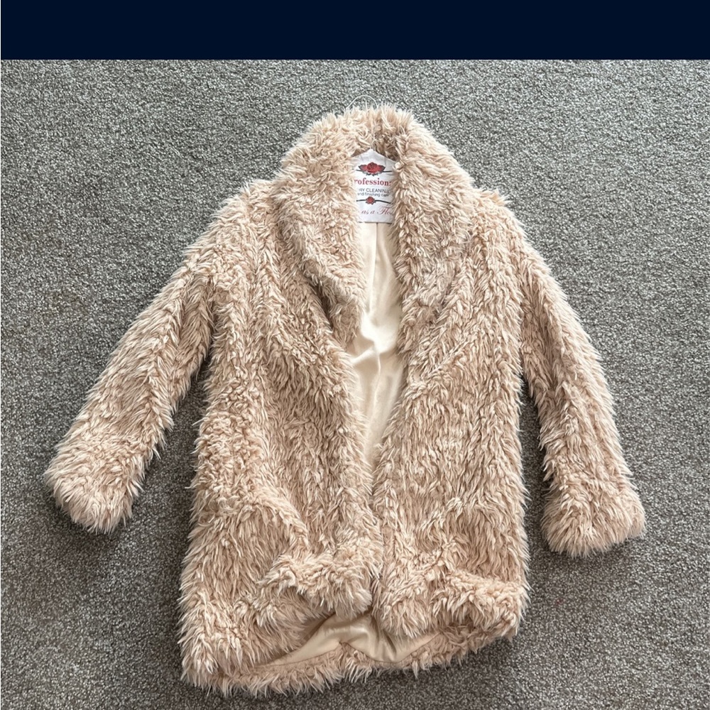 Aakaa jacket
